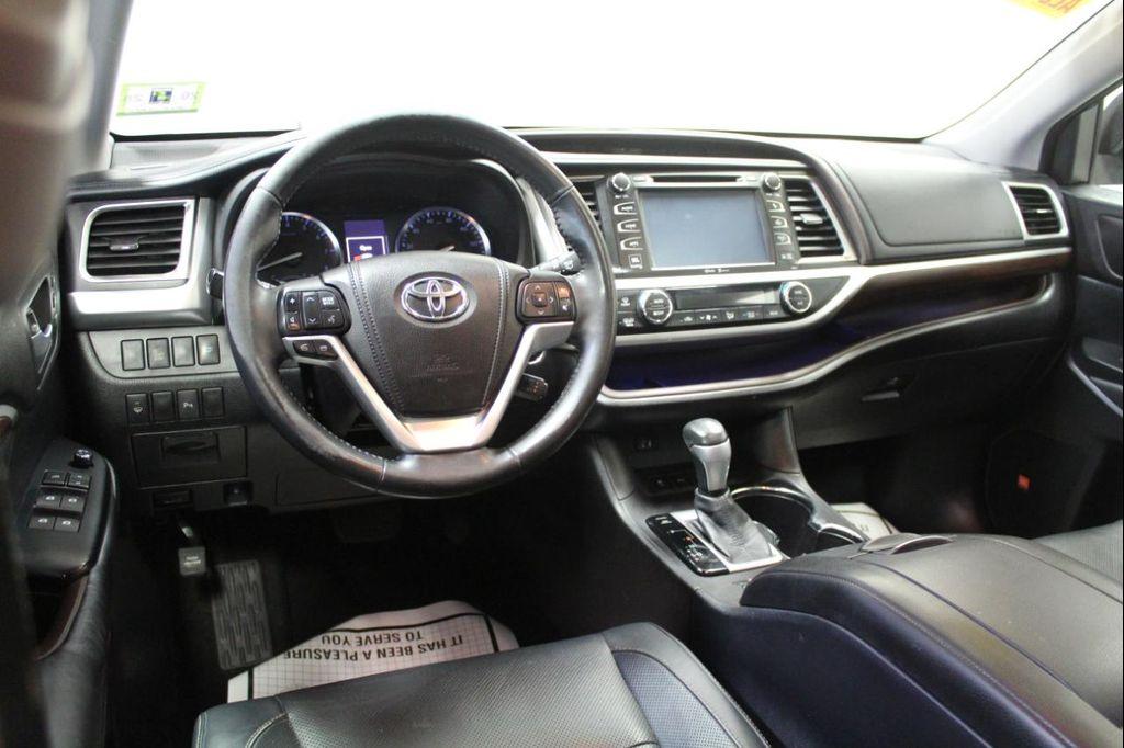 used 2015 Toyota Highlander car, priced at $17,995
