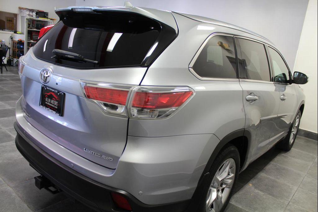 used 2015 Toyota Highlander car, priced at $17,995