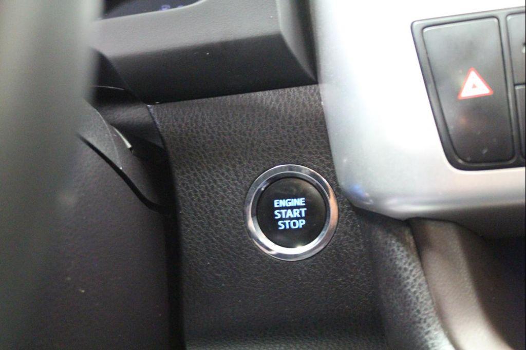 used 2015 Toyota Highlander car, priced at $17,995