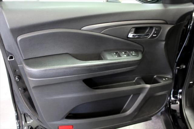used 2019 Honda Pilot car, priced at $19,995