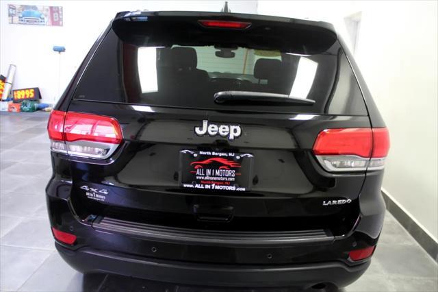 used 2018 Jeep Grand Cherokee car, priced at $15,995
