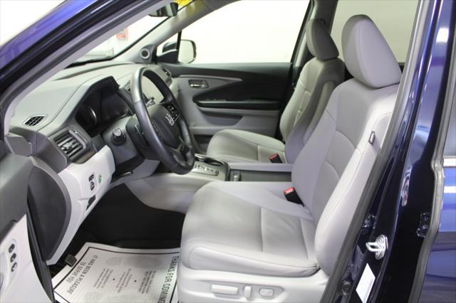 used 2022 Honda Pilot car, priced at $25,995