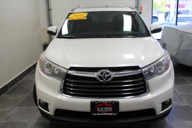 used 2016 Toyota Highlander car, priced at $18,995