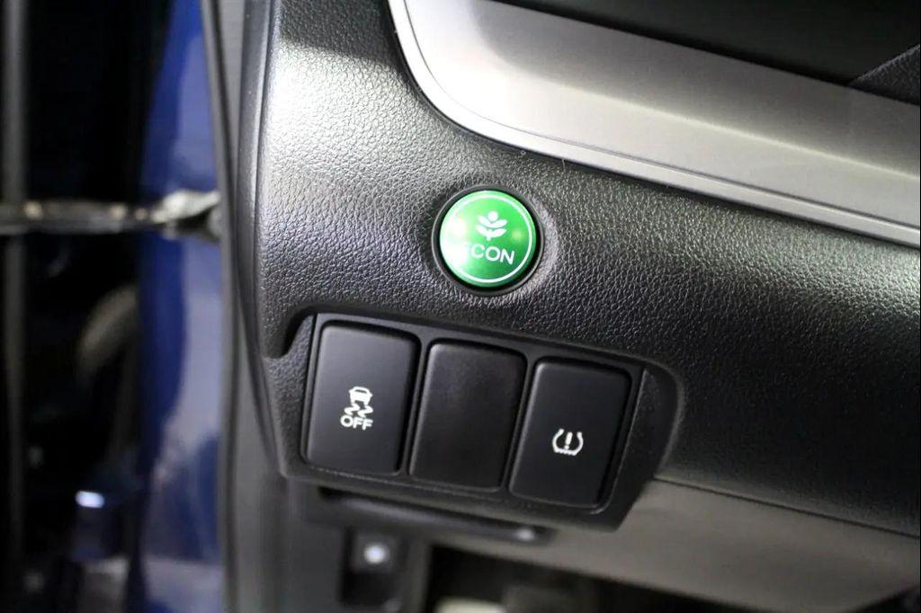 used 2015 Honda CR-V car, priced at $14,995