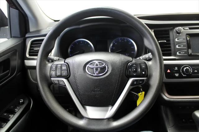 used 2019 Toyota Highlander car, priced at $22,995