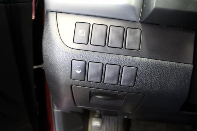 used 2019 Toyota Highlander car, priced at $22,995