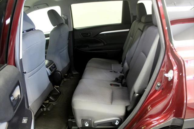 used 2019 Toyota Highlander car, priced at $22,995