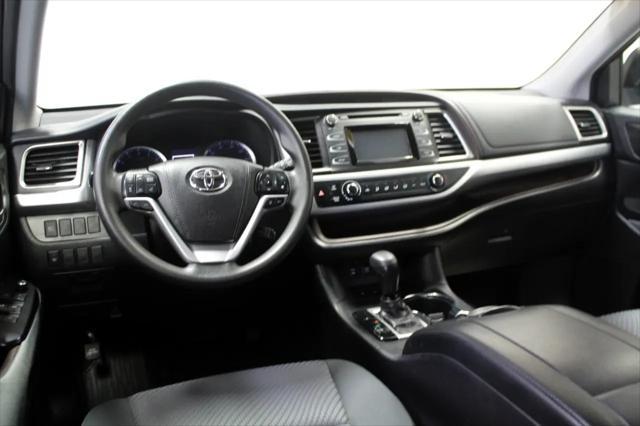 used 2019 Toyota Highlander car, priced at $22,995