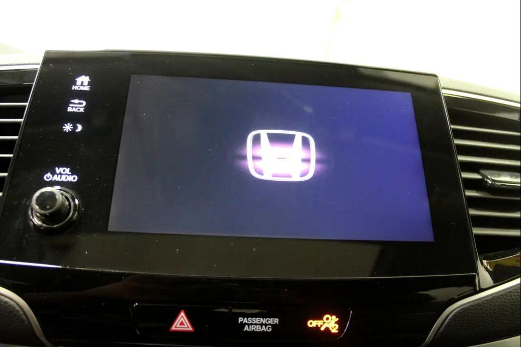 used 2020 Honda Pilot car, priced at $19,495
