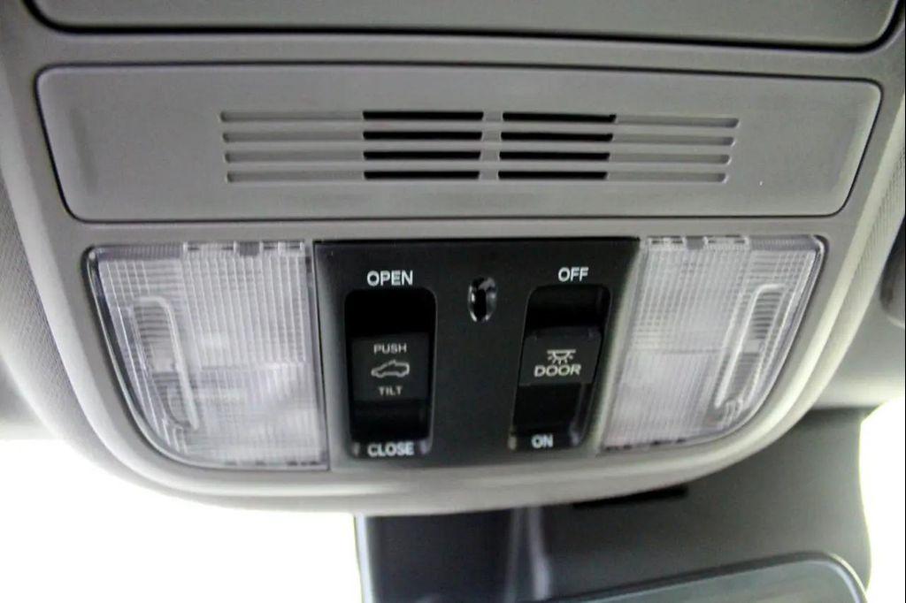 used 2020 Honda Pilot car, priced at $19,495