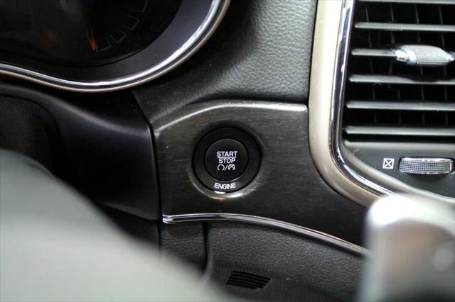 used 2016 Jeep Grand Cherokee car, priced at $17,995