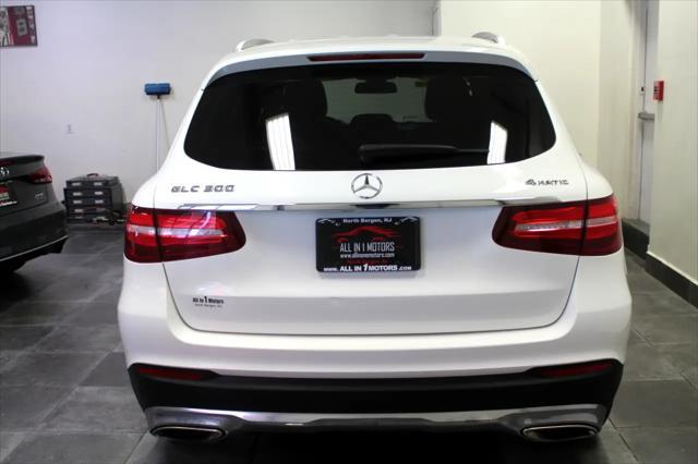 used 2019 Mercedes-Benz GLC 300 car, priced at $19,995
