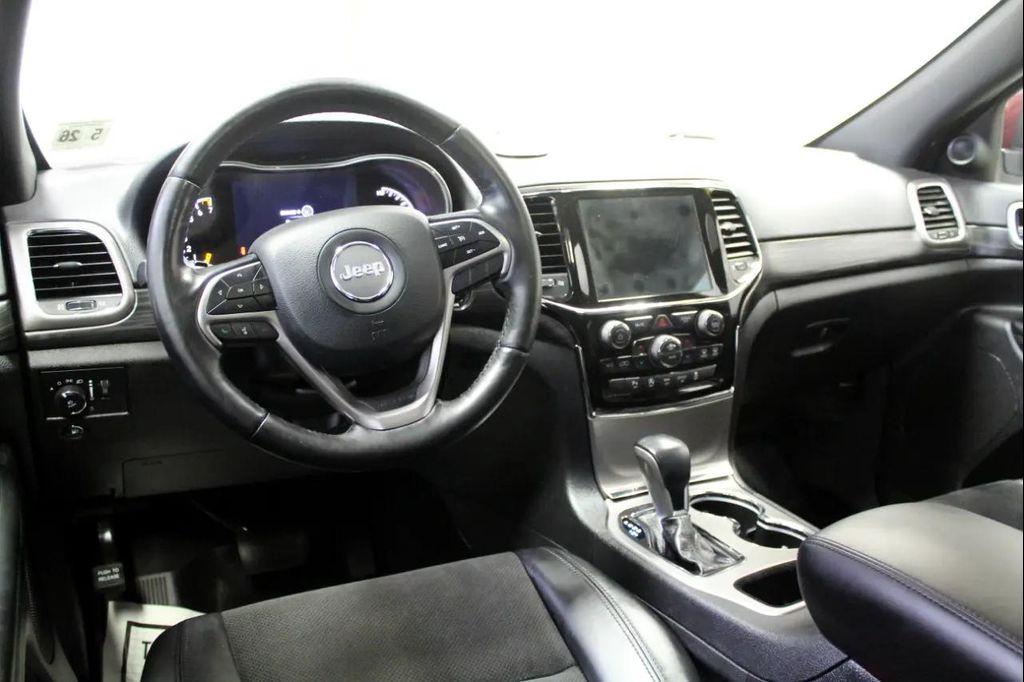 used 2021 Jeep Grand Cherokee car, priced at $18,495
