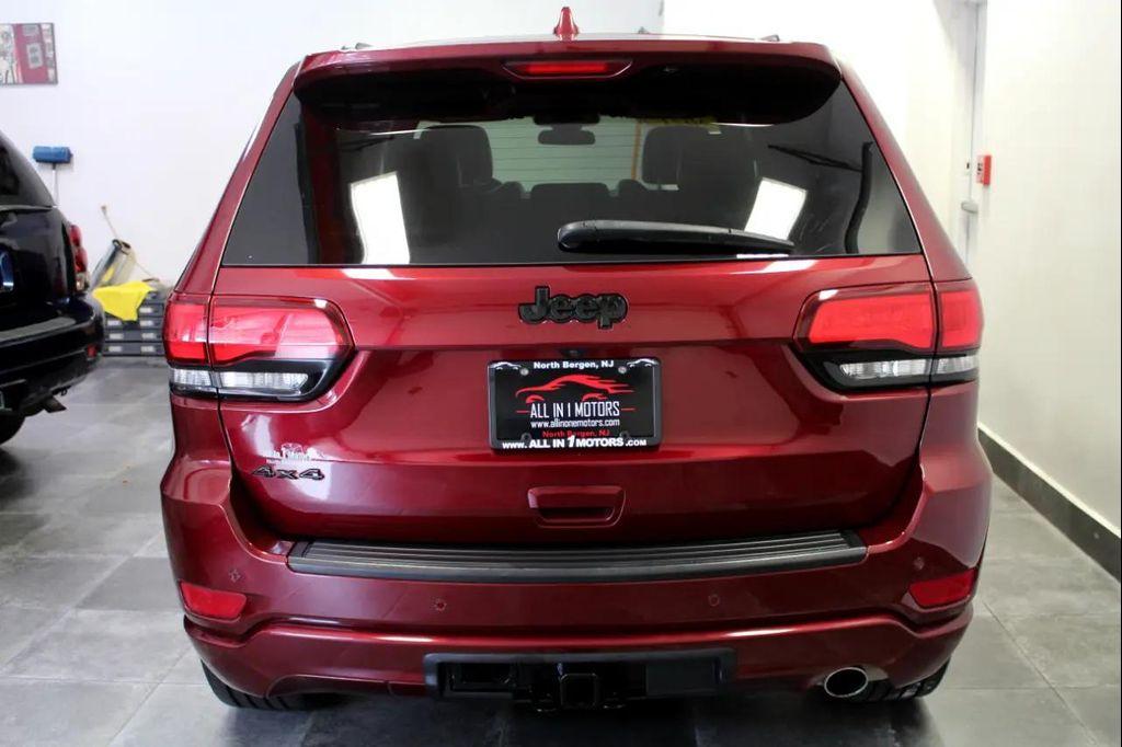 used 2021 Jeep Grand Cherokee car, priced at $18,495