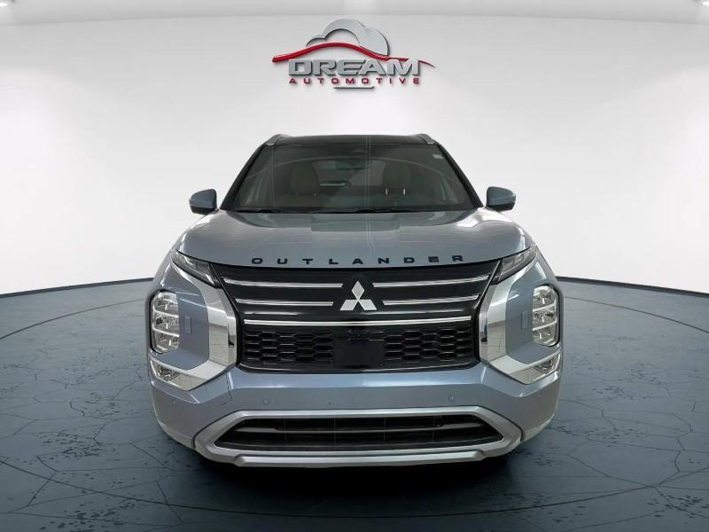 new 2025 Mitsubishi Outlander car