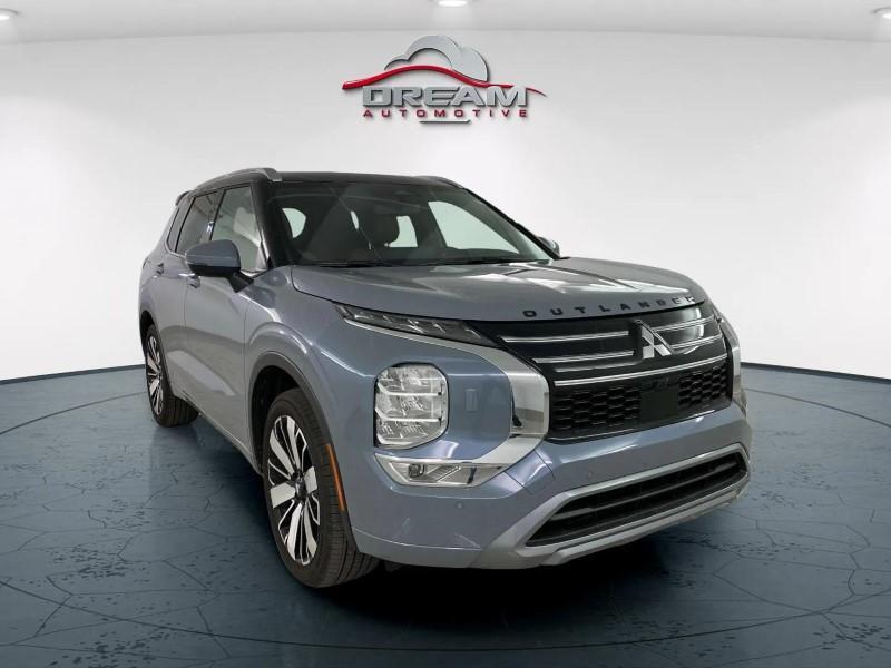 new 2025 Mitsubishi Outlander car