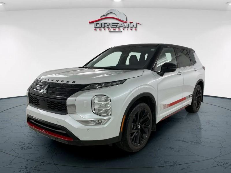 new 2024 Mitsubishi Outlander car