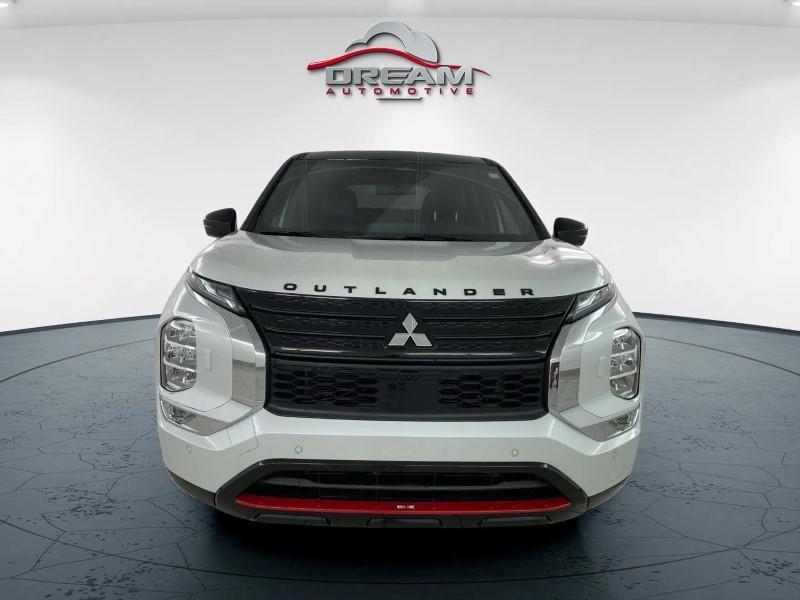 new 2024 Mitsubishi Outlander car