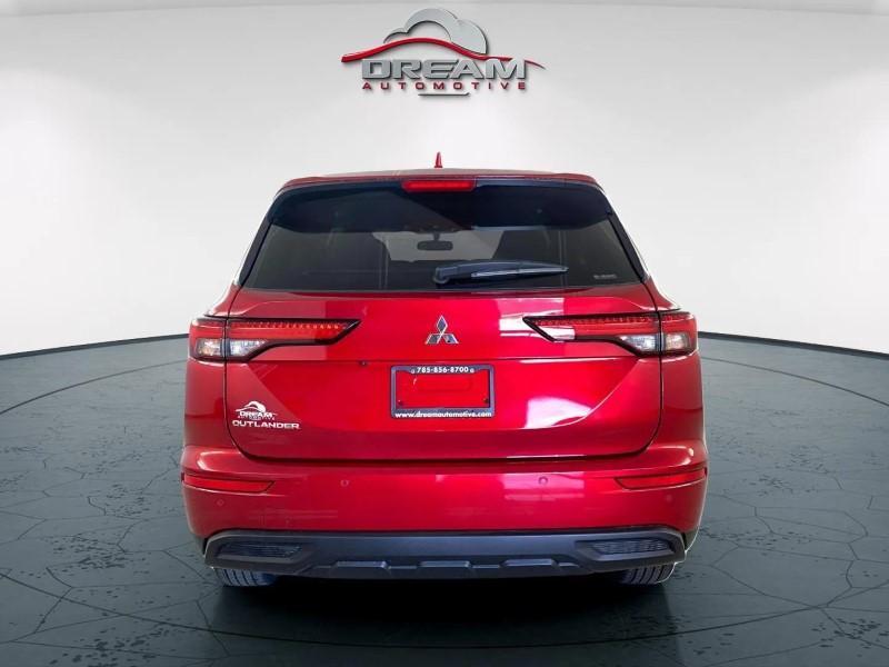 new 2024 Mitsubishi Outlander car