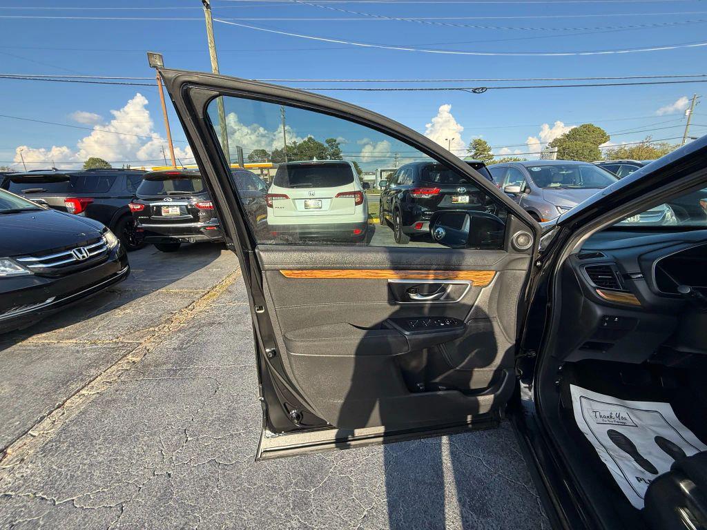 used 2018 Honda CR-V car, priced at $17,499