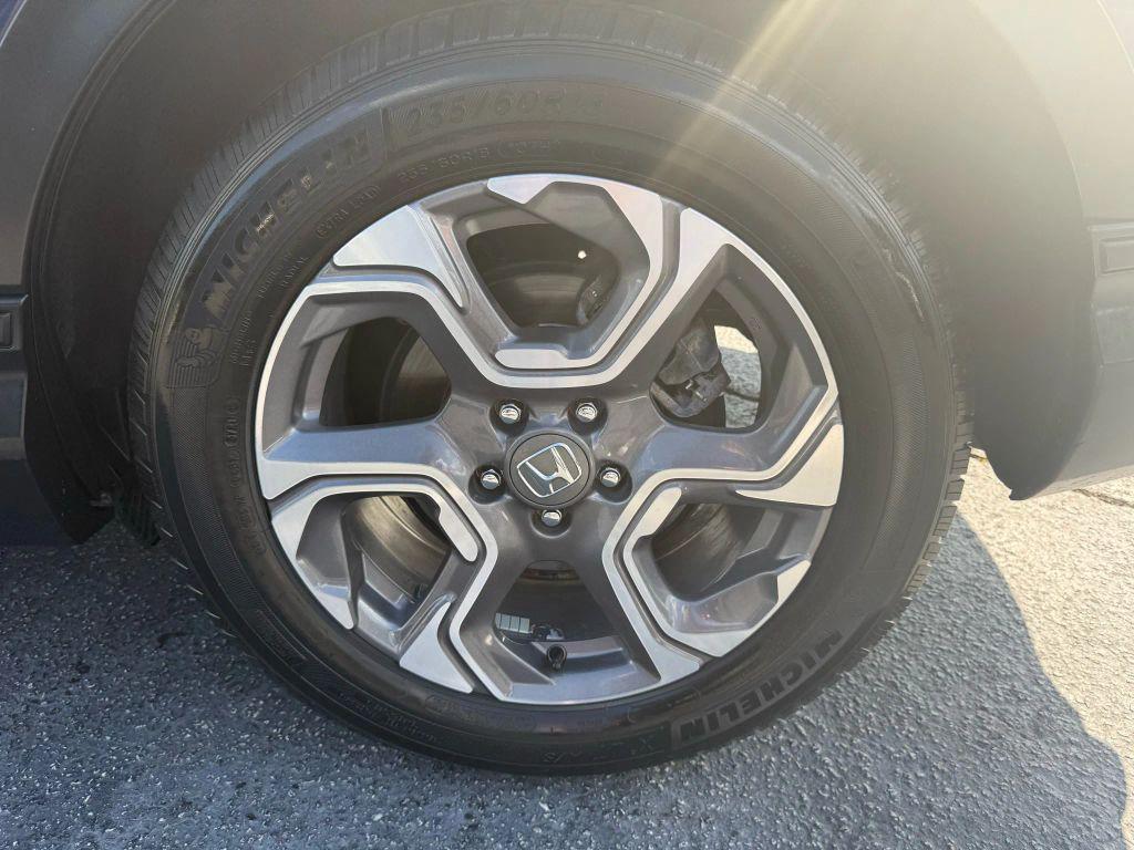 used 2018 Honda CR-V car, priced at $18,999