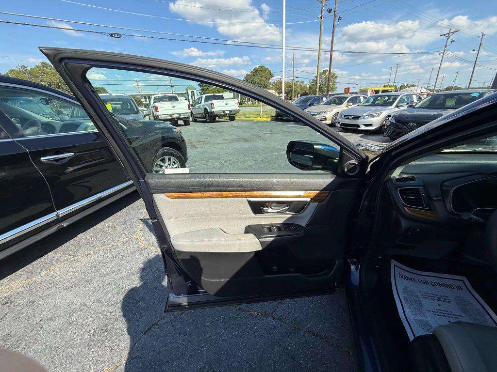 used 2018 Honda CR-V car, priced at $18,999