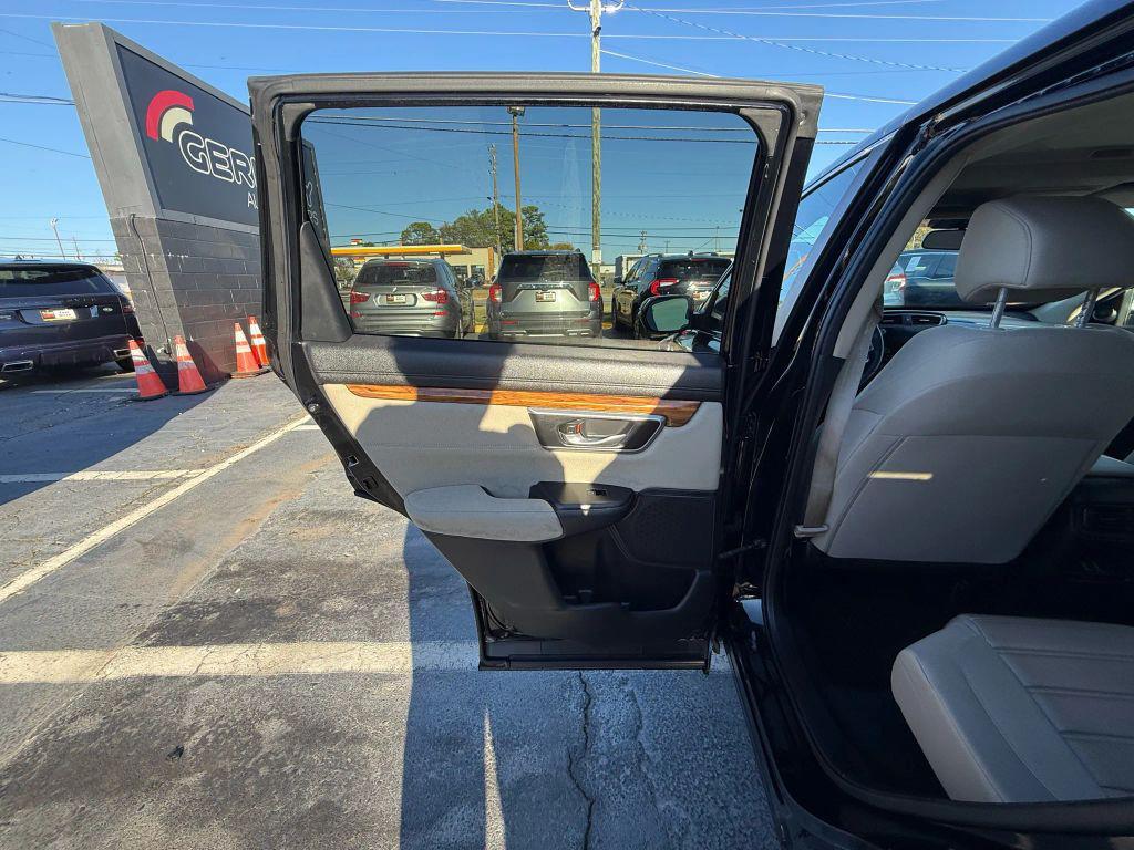 used 2018 Honda CR-V car, priced at $18,999