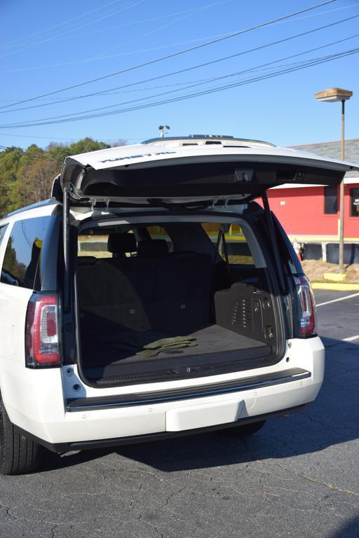 used 2015 GMC Yukon XL car, priced at $23,999