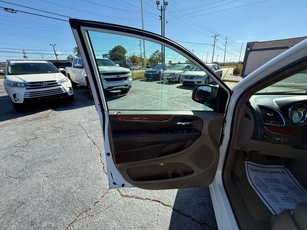 used 2015 Chrysler Town & Country car, priced at $9,999