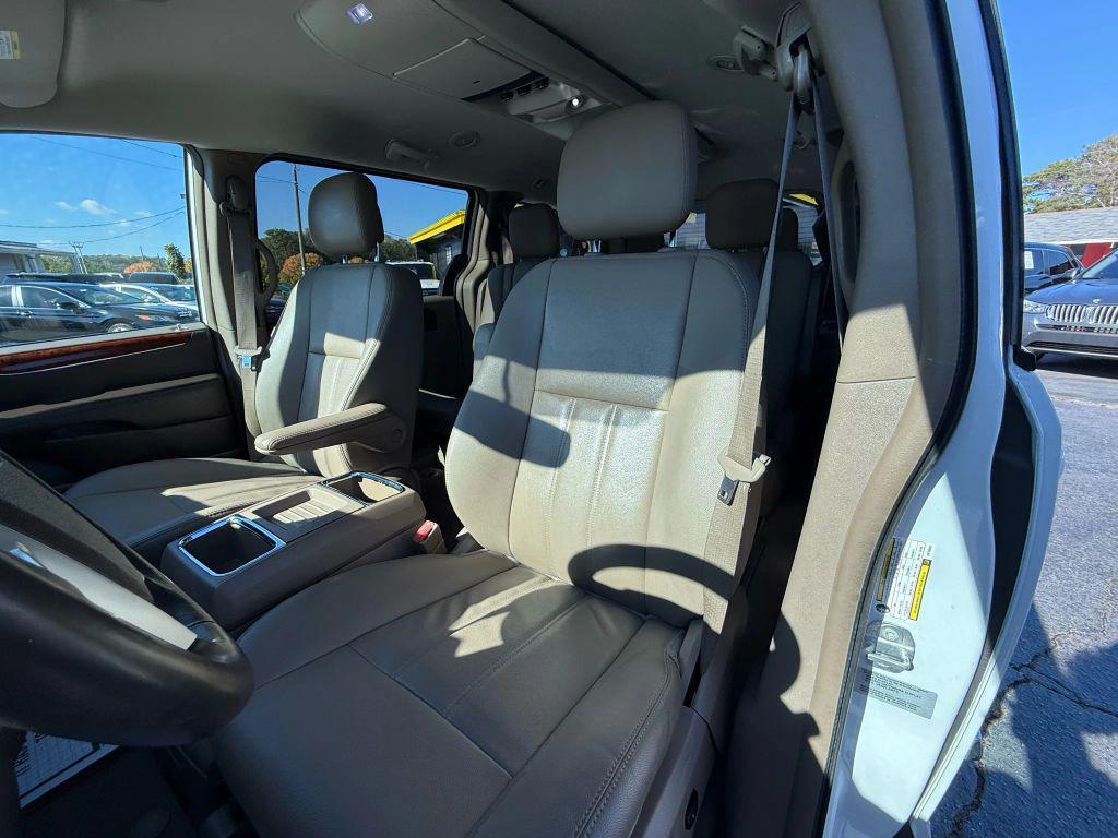 used 2015 Chrysler Town & Country car, priced at $9,999