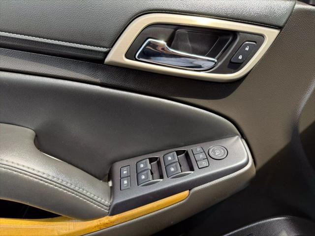 used 2017 GMC Yukon car, priced at $23,999