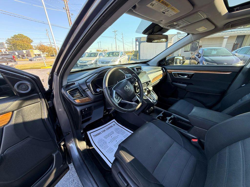 used 2021 Honda CR-V car, priced at $19,999