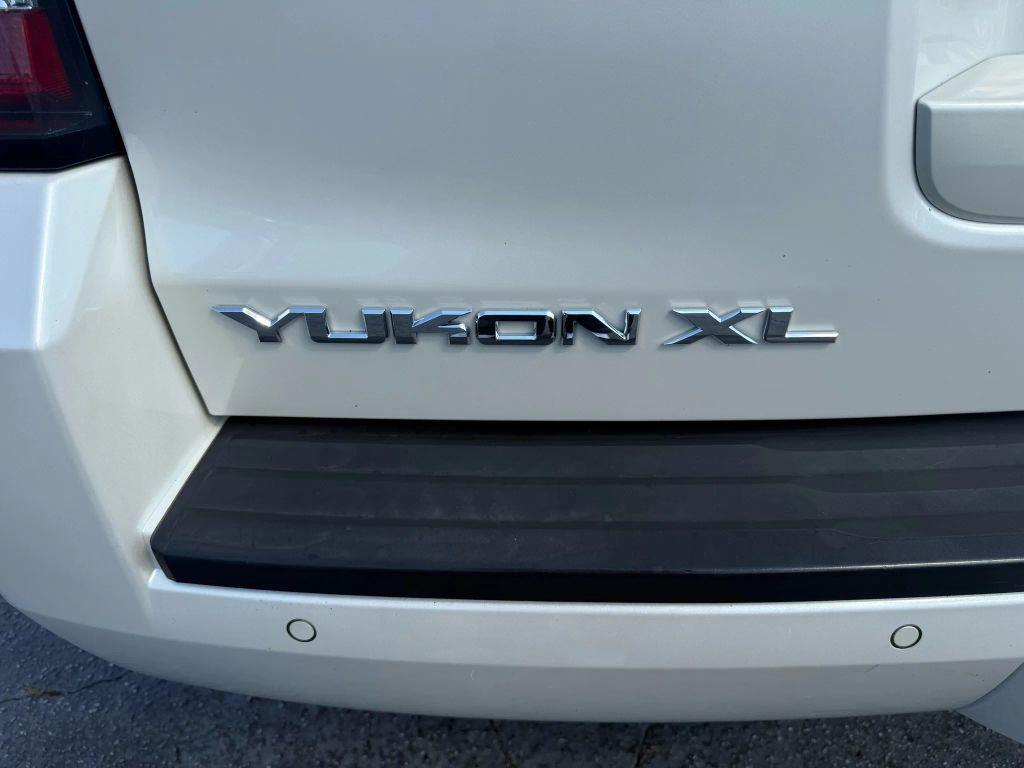 used 2015 GMC Yukon car, priced at $15,999