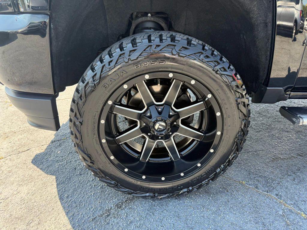 used 2018 Chevrolet Silverado 1500 car, priced at $25,999