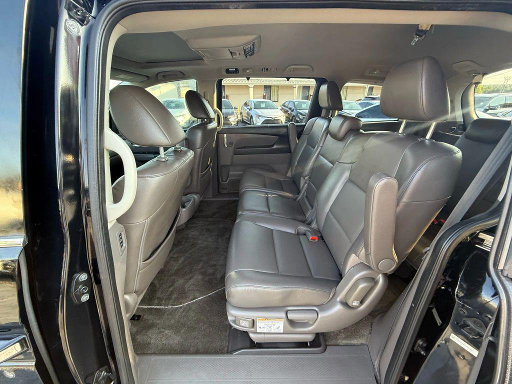 used 2016 Honda Odyssey car, priced at $14,999