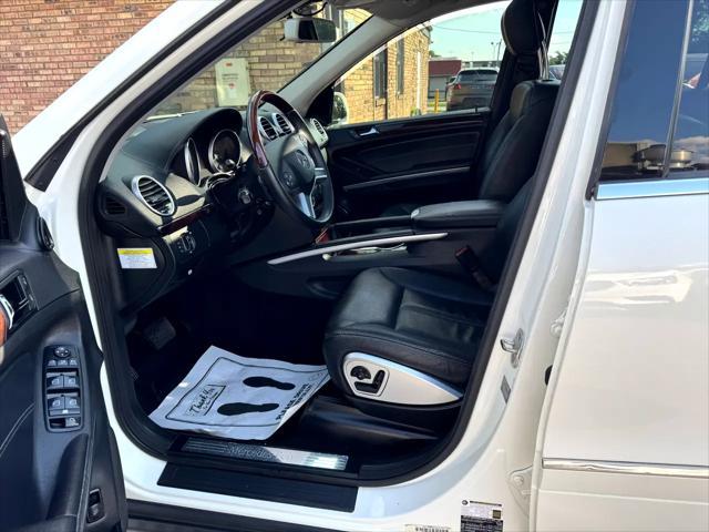 used 2009 Mercedes-Benz GL-Class car, priced at $7,995