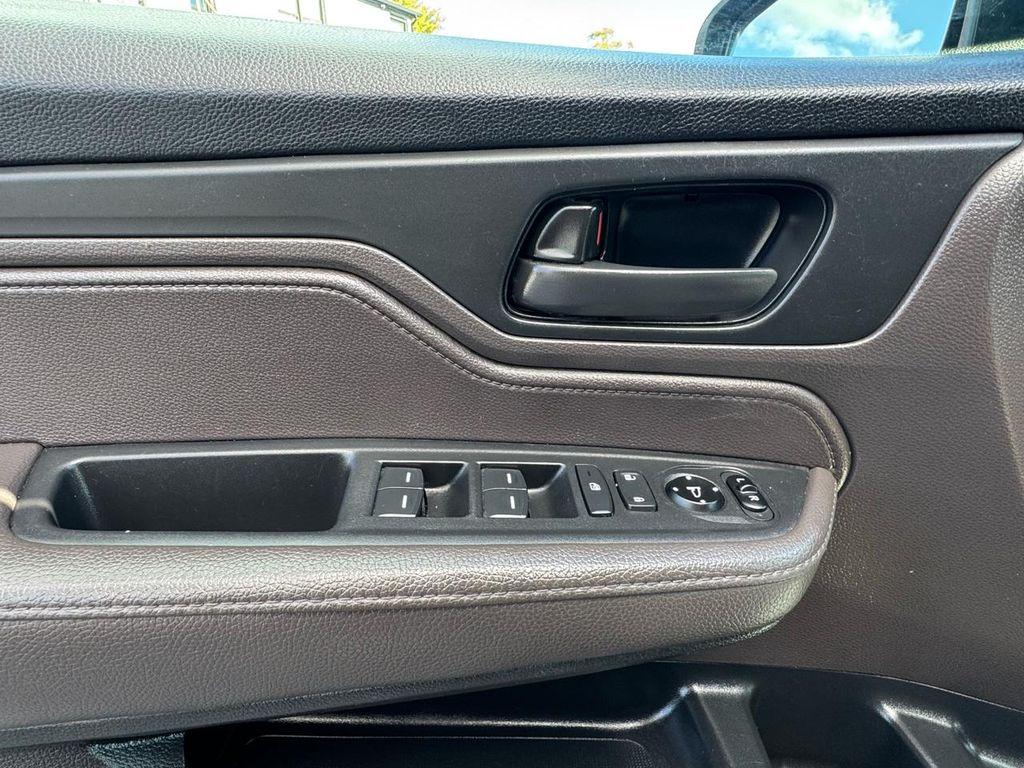 used 2018 Honda Odyssey car, priced at $12,995