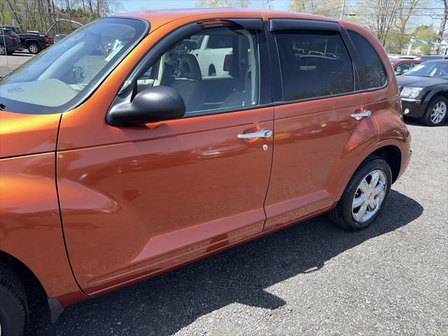 used 2007 Chrysler PT Cruiser car, priced at $4,899