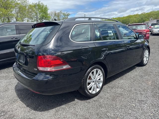 used 2012 Volkswagen Jetta SportWagen car, priced at $7,884