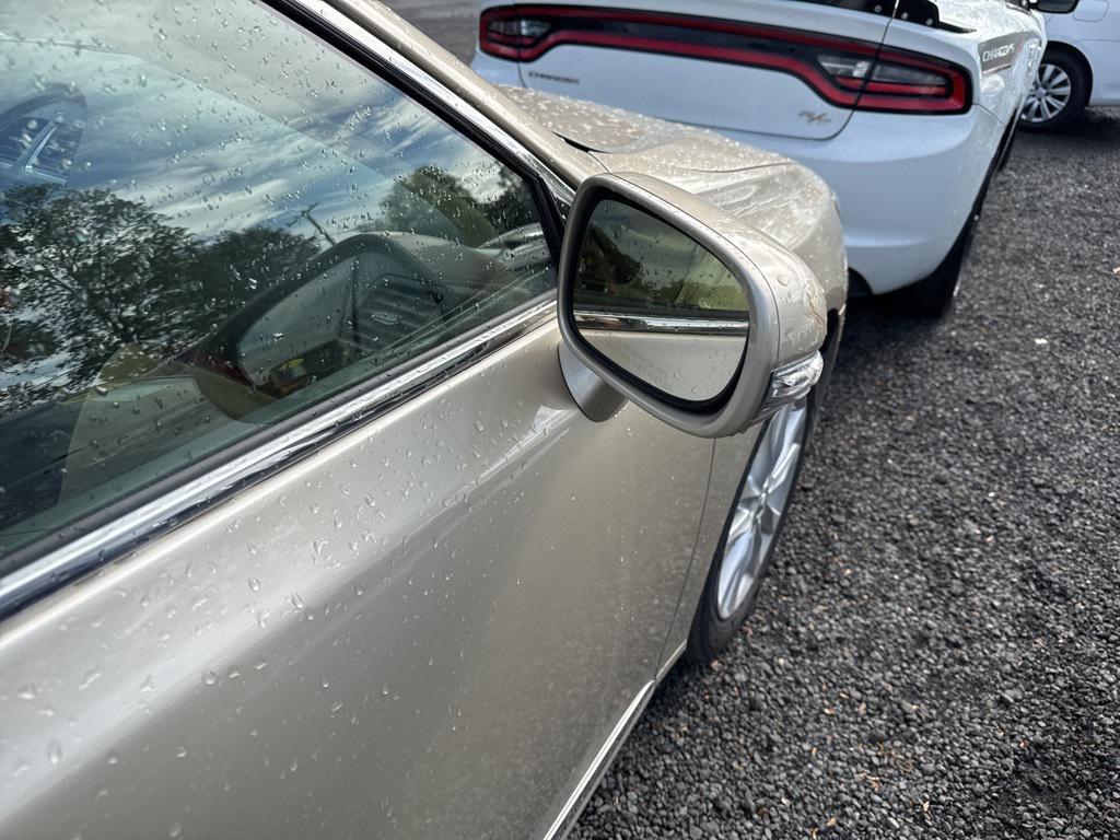 used 2011 Lexus ES 350 car, priced at $6,776