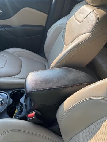 used 2015 Jeep Cherokee car, priced at $5,998