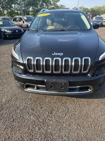 used 2015 Jeep Cherokee car, priced at $5,998