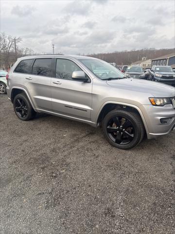 used 2017 Jeep Grand Cherokee car, priced at $14,998