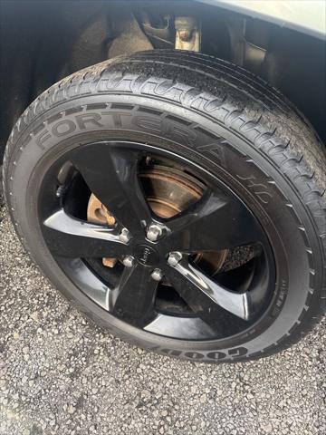 used 2017 Jeep Grand Cherokee car, priced at $14,998