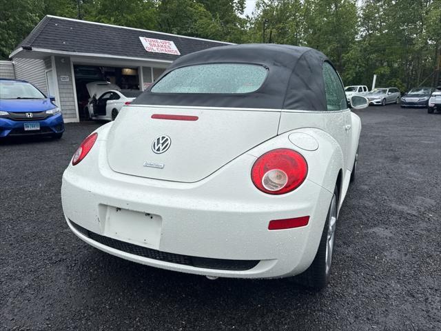 used 2007 Volkswagen New Beetle car, priced at $9,998