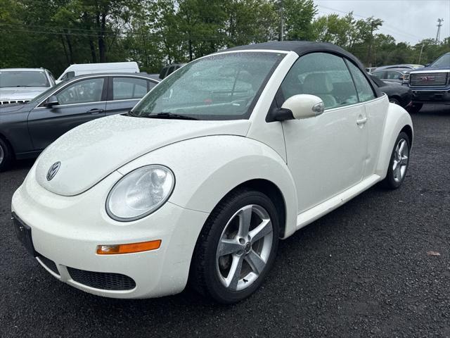 used 2007 Volkswagen New Beetle car, priced at $9,998