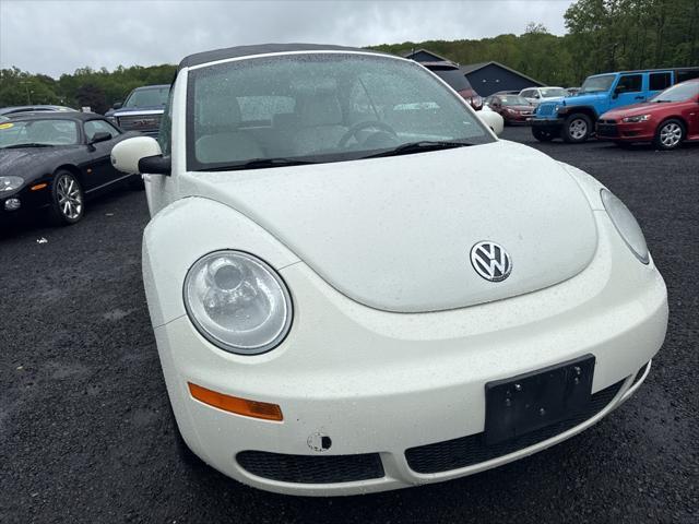 used 2007 Volkswagen New Beetle car, priced at $9,998