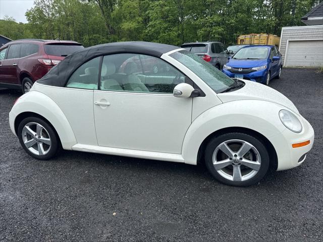 used 2007 Volkswagen New Beetle car, priced at $9,998