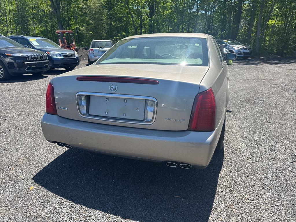 used 2004 Cadillac DeVille car, priced at $6,767