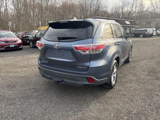 used 2014 Toyota Highlander car, priced at $11,727